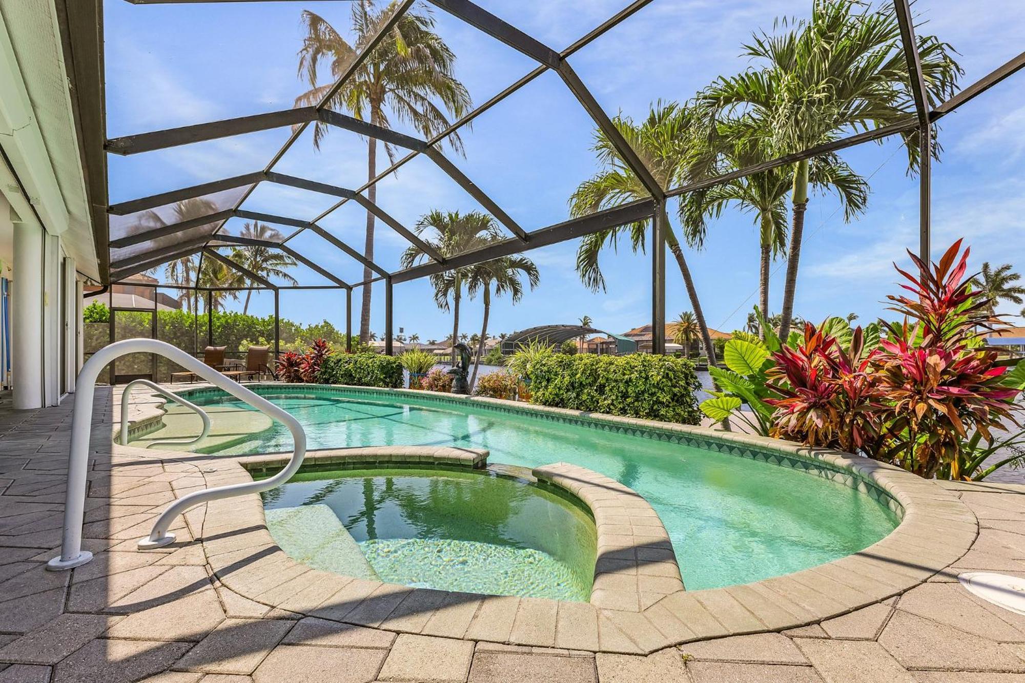 Island House Sw Cape - Waterfront Private Home Locally Owned & Managed, Fair & Honest Pricing Cape Coral Exteriér fotografie